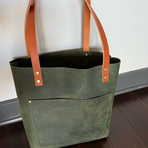 Portland Leather medium classic tote in brushed green with tan handles